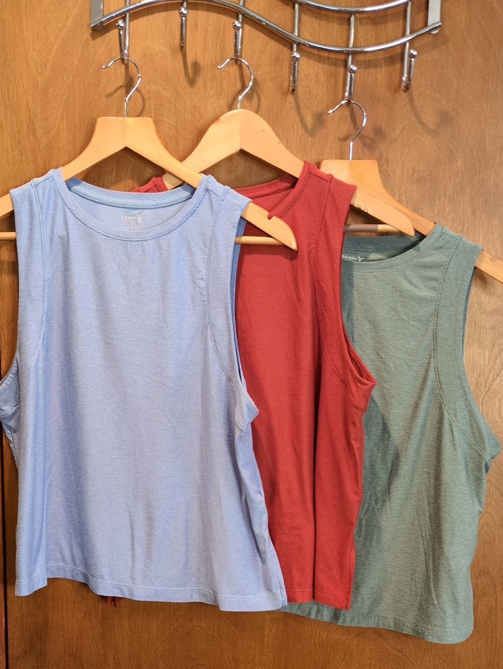 Bundle (3) Old Navy Cloud Soft And Cloud Motion Go Dry Tank Tops Size S